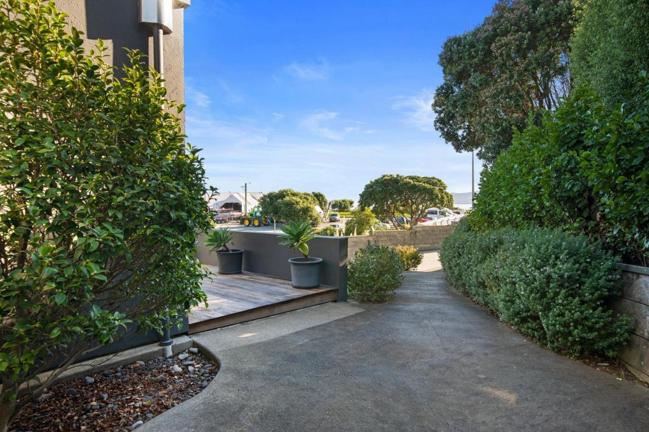 Apartment 4A - By The Beach Paraparaumu Exterior photo